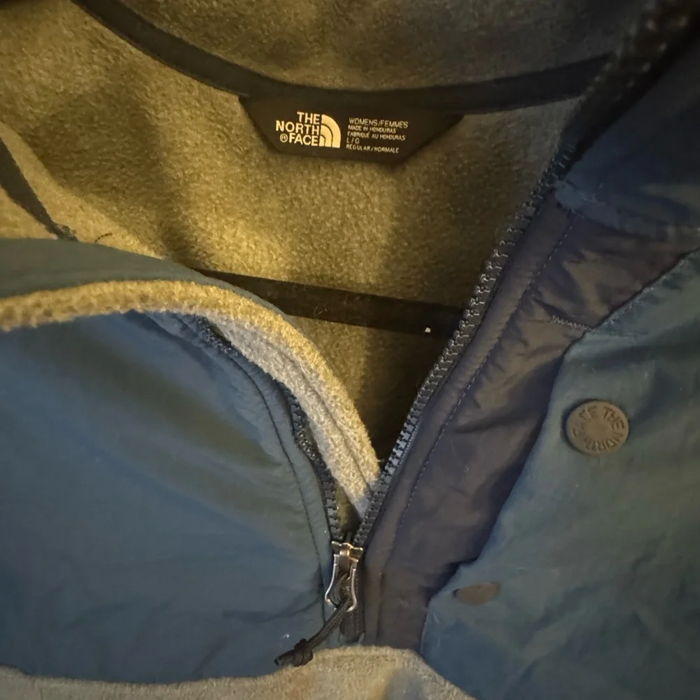 The North Face Navy and Gray Jacket - Picture 2 of 4